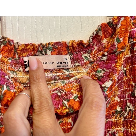 BNWT S.O. Orange Floral Crop Top- Ribbed and super stretchy. - Picture 6 of 6